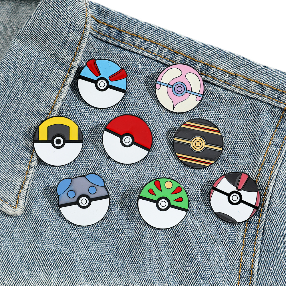 Anime Ball Cartoon Enamel Pins - Pokeball Cosplay Prop 评论和价格