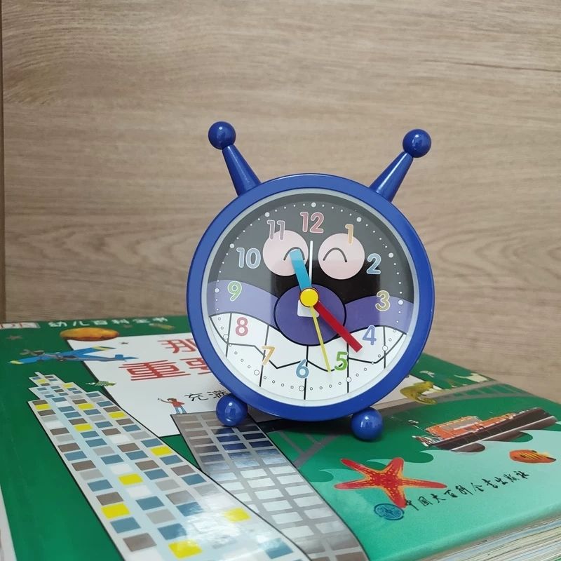Anpanman Cute Alarm Clock Stud - Cosplay Prop Patterns 评论和价格
